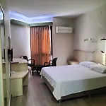 호텔 Ridvan Çeşme