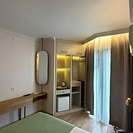 Отель Ridvan 2*